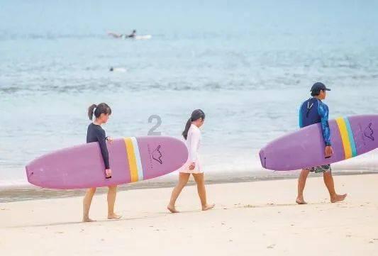 “微笑女孩”铁嘉欣：7岁时因一张笑脸走红，公司出100万签约被拒